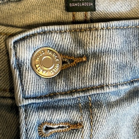 Jeans - Picture 2 of 2